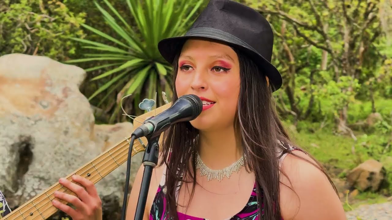 Hermosa Luna - El Son Del Campo