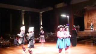 www.janetong.com - Hilltribe Dance at Khum Khantoke Part 2