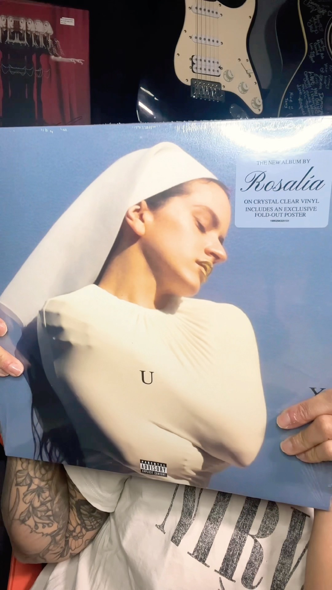 Rosalía – LUX on Crystal Clear Vinyl Unboxing - YouTube