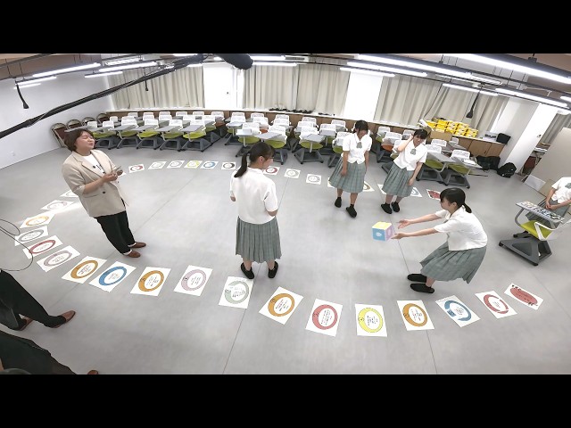 School daze 日本國民 Learning with a Board Game