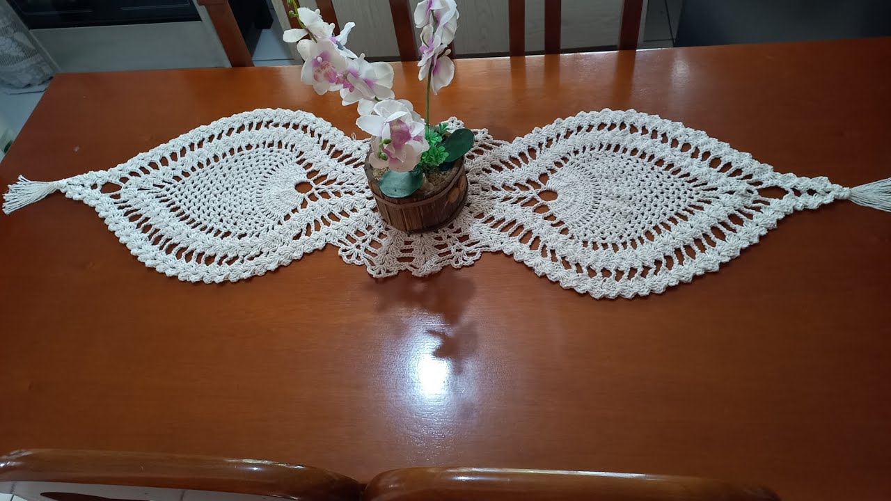 trilho de mesa abacaxi 🍍 #prontoentregafimdeano 30/30