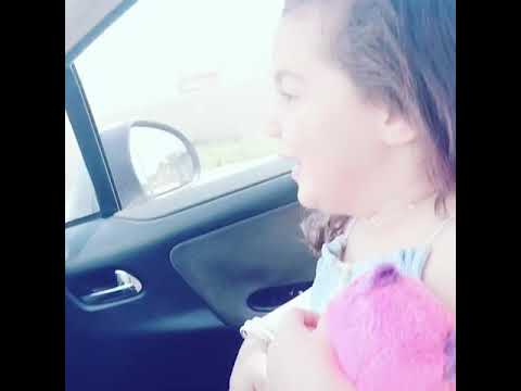 اموت اموت في الضحكه دي