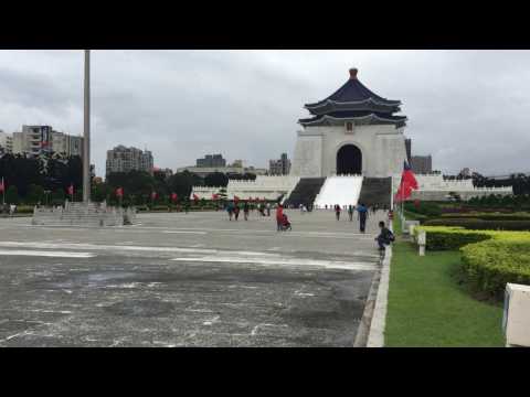Chiang Kai Shek Memorial Hall - Quảng trường Tưởng Giới Thạch