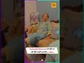Sunanda Sharma ਆਪਣੀ ਮਾਂ ਜੀ ਕੋਲੋਂ ਲਈ ਵਧਾਈ | Video