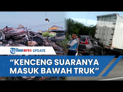 DETIK-DETIK Kecelakaan Maut Tol Semarang-Solo, Warga Gemetar Mobil CRV Ringsek Masuk Kolong Truk