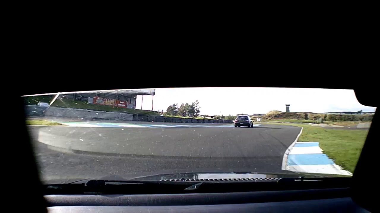 BMW 330ci vs 330hpAudi Audi A3 track car
