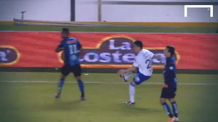OMG! Crazy 50-yard volley - Rogelio Chavez