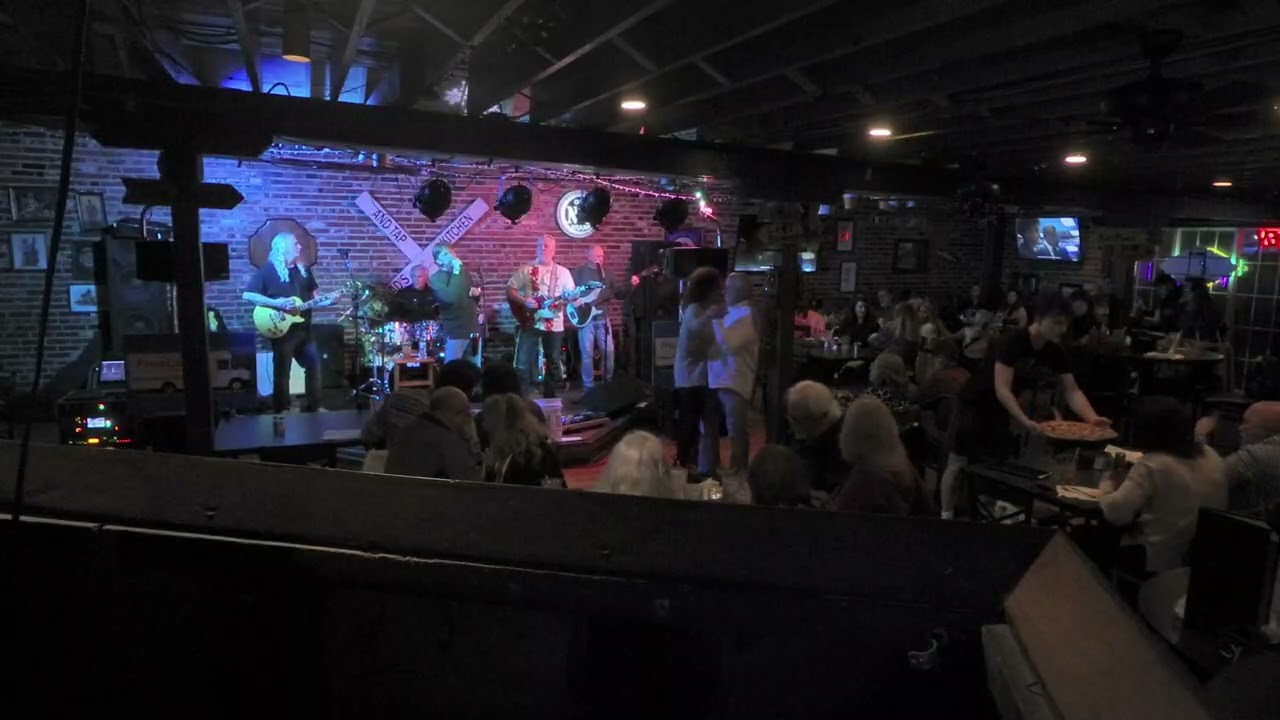 01 10 26 Set1 11 Run To You Konrad's Kitchen and Tap