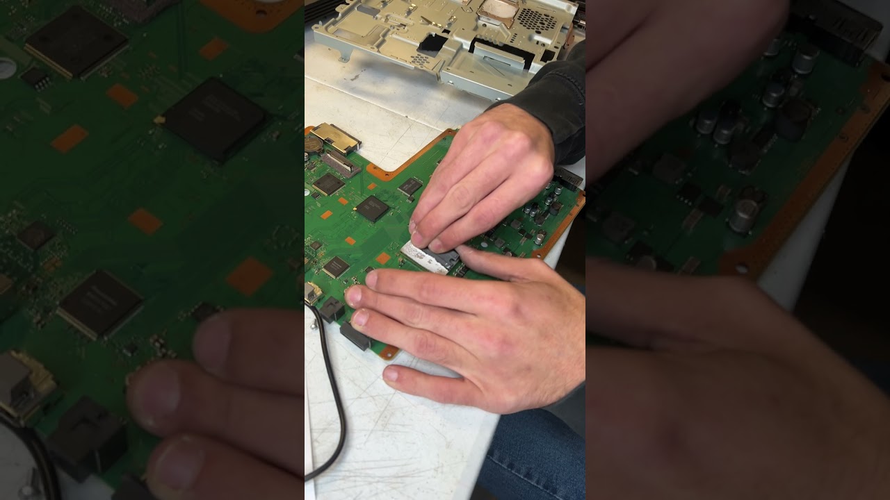 How Does DKOldies Refurbish a PlayStation 3?! 