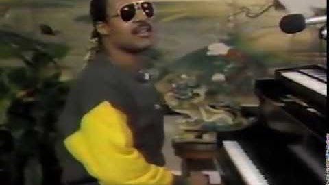 80s TV | Friday Night Videos | Stevie Wonder interview | 1984