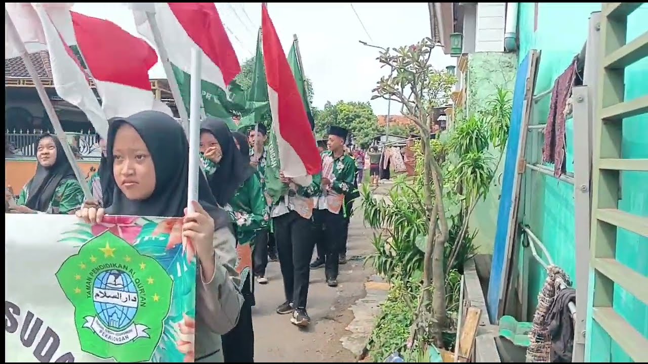 Meriah‼️pawai wisuda TPQ Darussalam Tangkil tengah kdw di meriahkan oleh MB Gita Wiradesa 