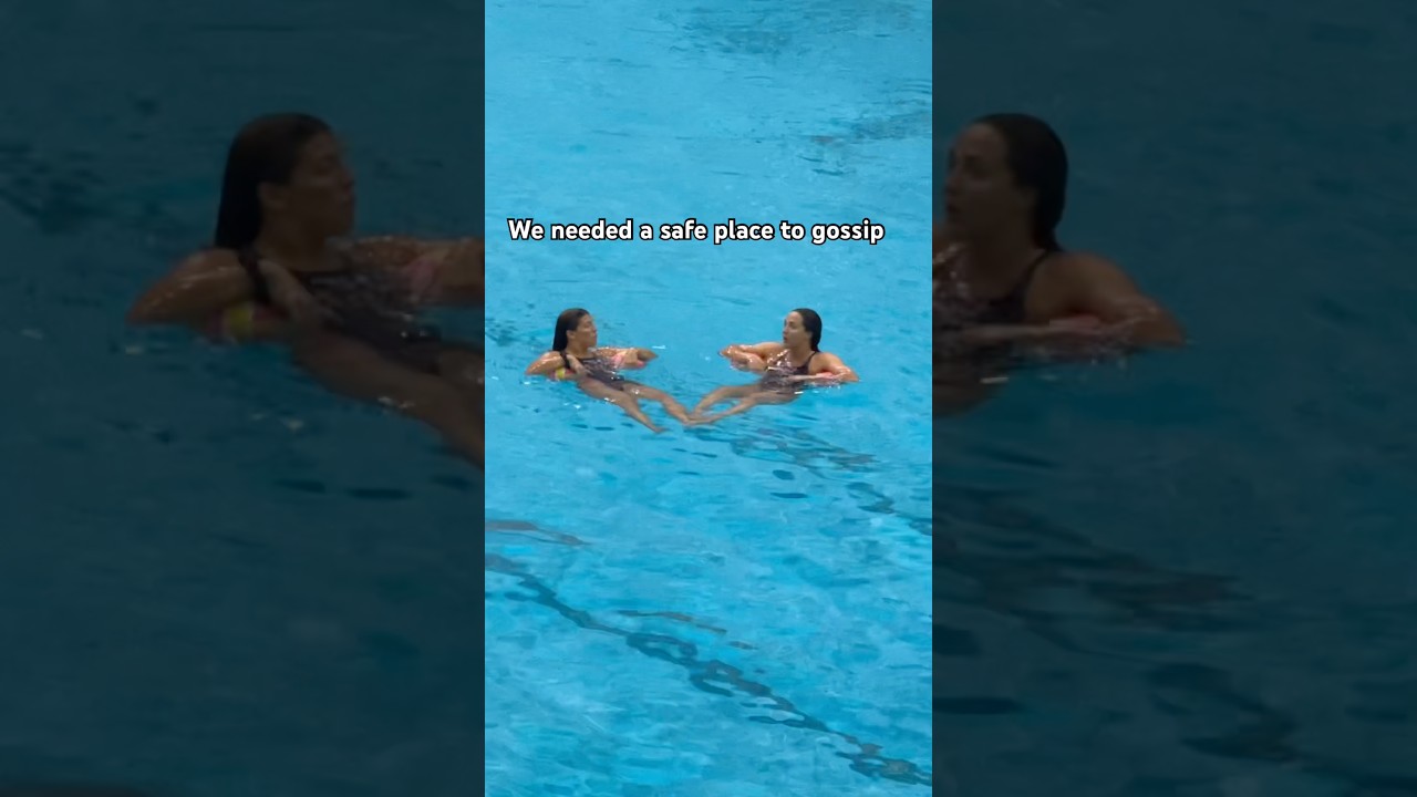 Gossip time with besties 👯‍♀️ #waterpolo #trend #gossip #friends #worldcup #bestie