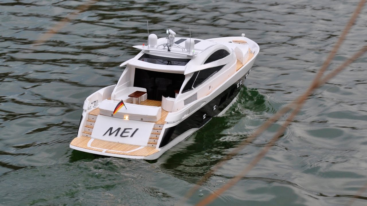 rc yacht sunseeker