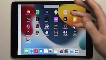 Как разделить экран iPad 10.2 (2021) на две части и открыть одновременно два приложения на iPad 2021