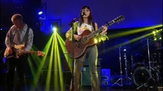 Download lagu Beabadoobee - Tired live Sound City, Liverpool 01-10-21