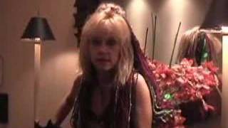 Celebrity Interview with Linnea Quigley Wealth