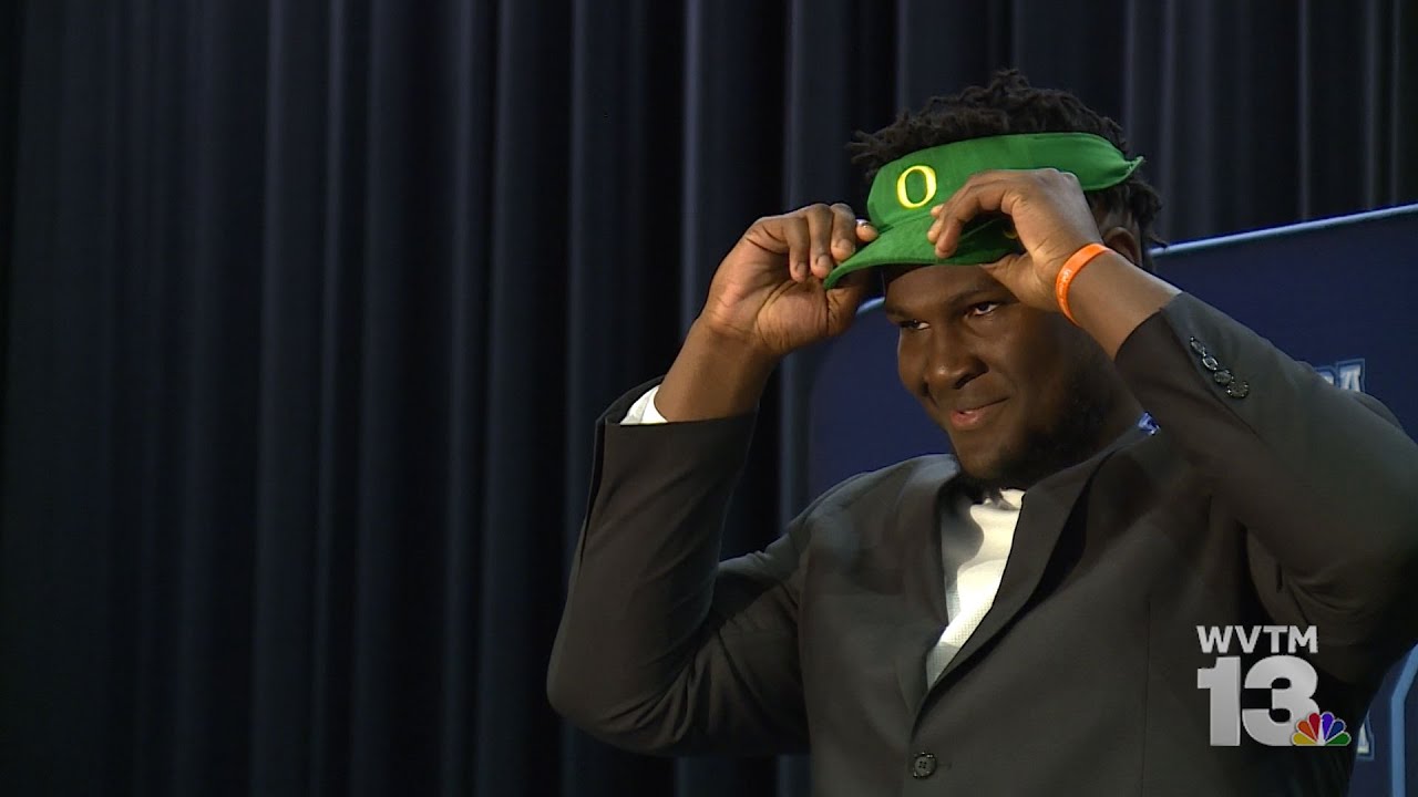 Longtime Alabama commit Jayson Jones flips to Oregon