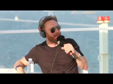 David Guetta en interview en direct d'Ibiza