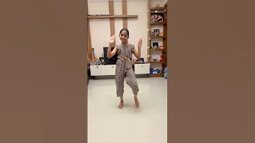 Shake It To The Max By Helena 
