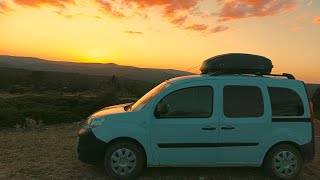 Camperizar una Renault Kangoo sin muebles.