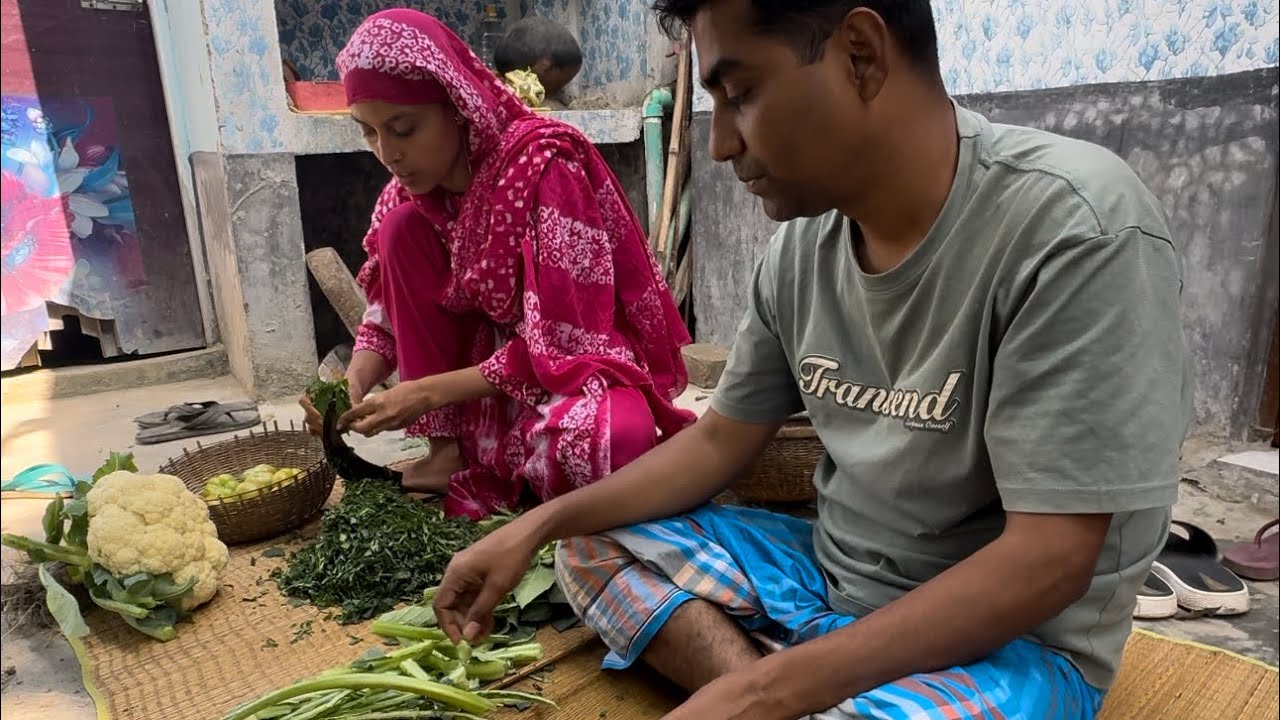 আমরা যারা গ্রামে থাকি এক সপ্তাহ বাজার না করলেও আমাদের কোন সমস্যা হয় না