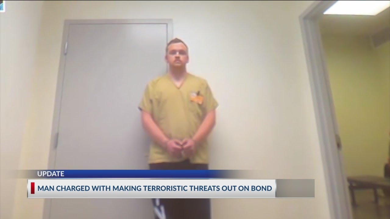 Man charged with making terroristic threats at Jewish School out on ...