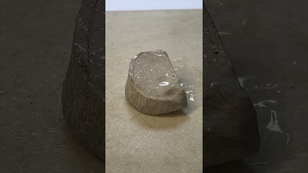 Sodium Metal Soft Reactive And Squishy