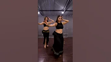 Belly Dancing on #hairama ❤️ #devoleenabhattacharjee #gopibahu #youtubeshorts #bellydance