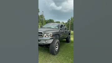 I Need Some Slow Country For Some Edits I M Out Truck Dodgedakota Leanin Bubbatruck 