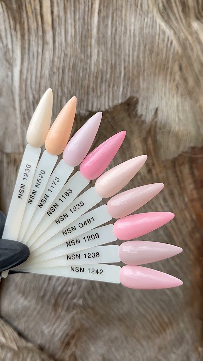 Nude Pudry Tytanowe Manicure Tytanowy NSN New Style of Nails #nails #paznokcie #nailstyle #nailart
