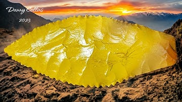 Flintknapping a Mookaite Hells Gap Projectile Point