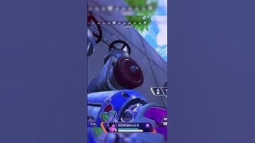 Portal 101 - NEVER Chase Through the Wraith Port… #apex #highlights #apexlegendsclips #apexclips