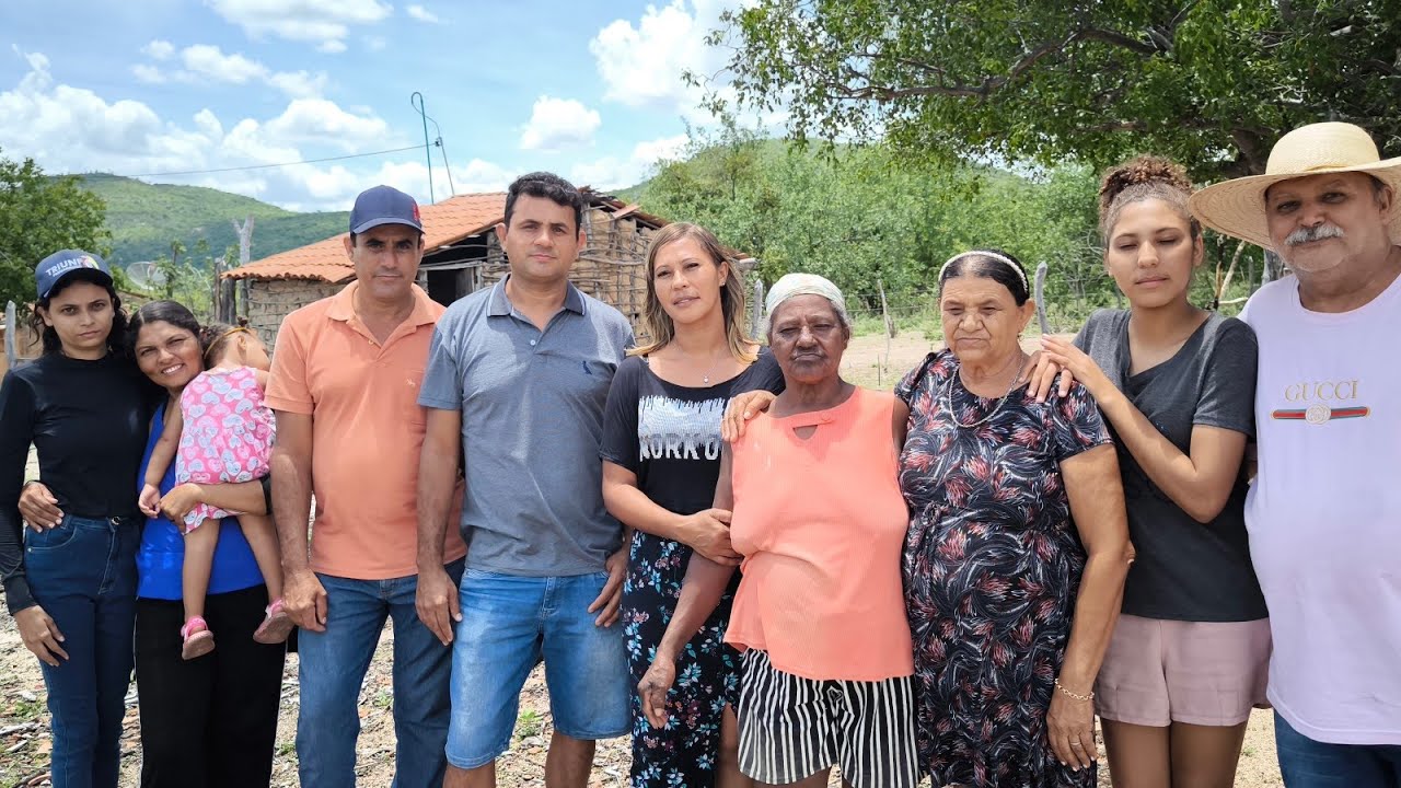 ALEGRIA NO SERTÃO DONA ESPEDITA DA FUBÁ RECEBEU A VISITA DE DONA GERALDA E FAMÍLIA.
