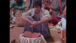 Saudagar - 11/13 - Bollywood Movie - Nutan, Amitabh Bachchan & Padma Khanna