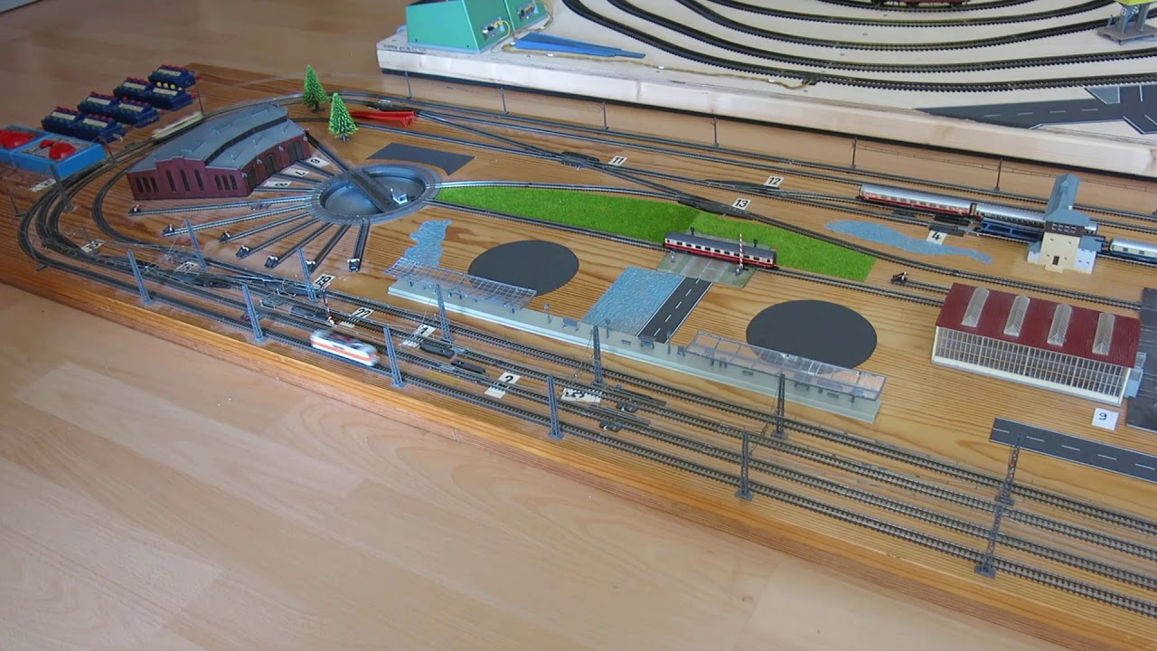 Märklin Miniclub Gleispläne Spur Z Kostenlos Märklin Spur Z Mini Club Anlage 2000 x 600 mm - YouTube