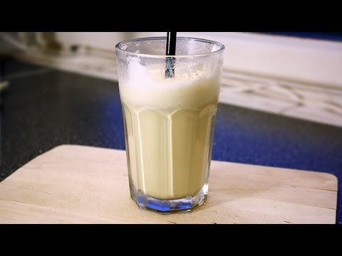 Video: So Bereitest Du Einen Chemiefreien Milchshake Für Jeden Geschmack Zu