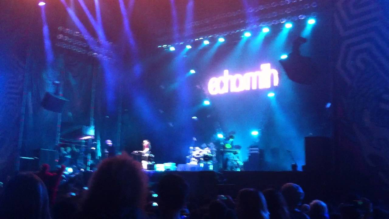 Echosmith - Cool Kids Live at Live Out 2015 in Monterrey, Mexico.