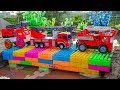 الحفار, الجرار, سيارة الإطفاء, شاحنات القمامة و سيارات الشرطة ومجموعة ألعاب Fire Truck Toys