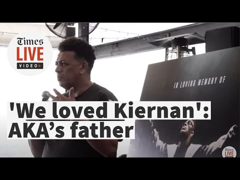 AKA's family distraught as they mourn the death of AKA