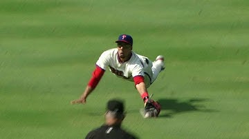 ATL@PHI: Peterson singles after call overturned