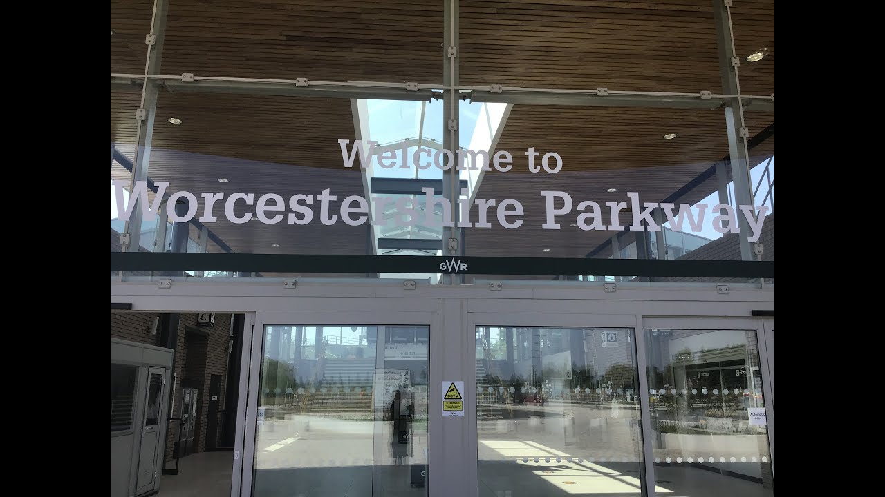 Trains At Worcestershire Parkway 11/08/20