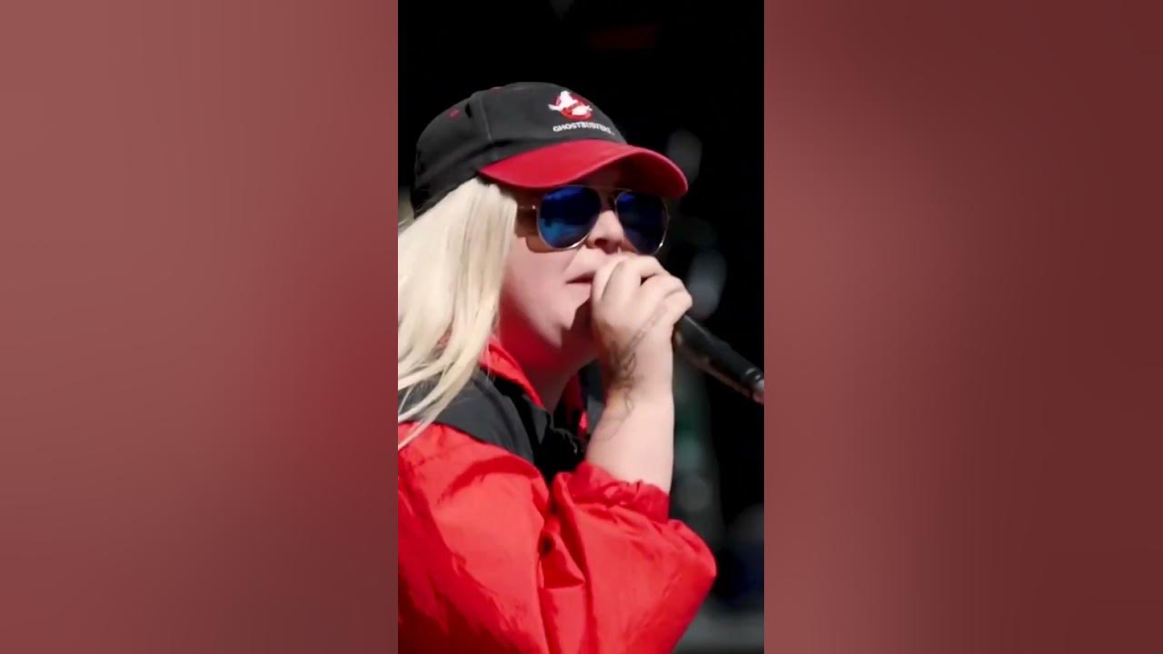 TONES AND I - 'Dance Monkey' LIVE (Splendour In The Grass 2019)