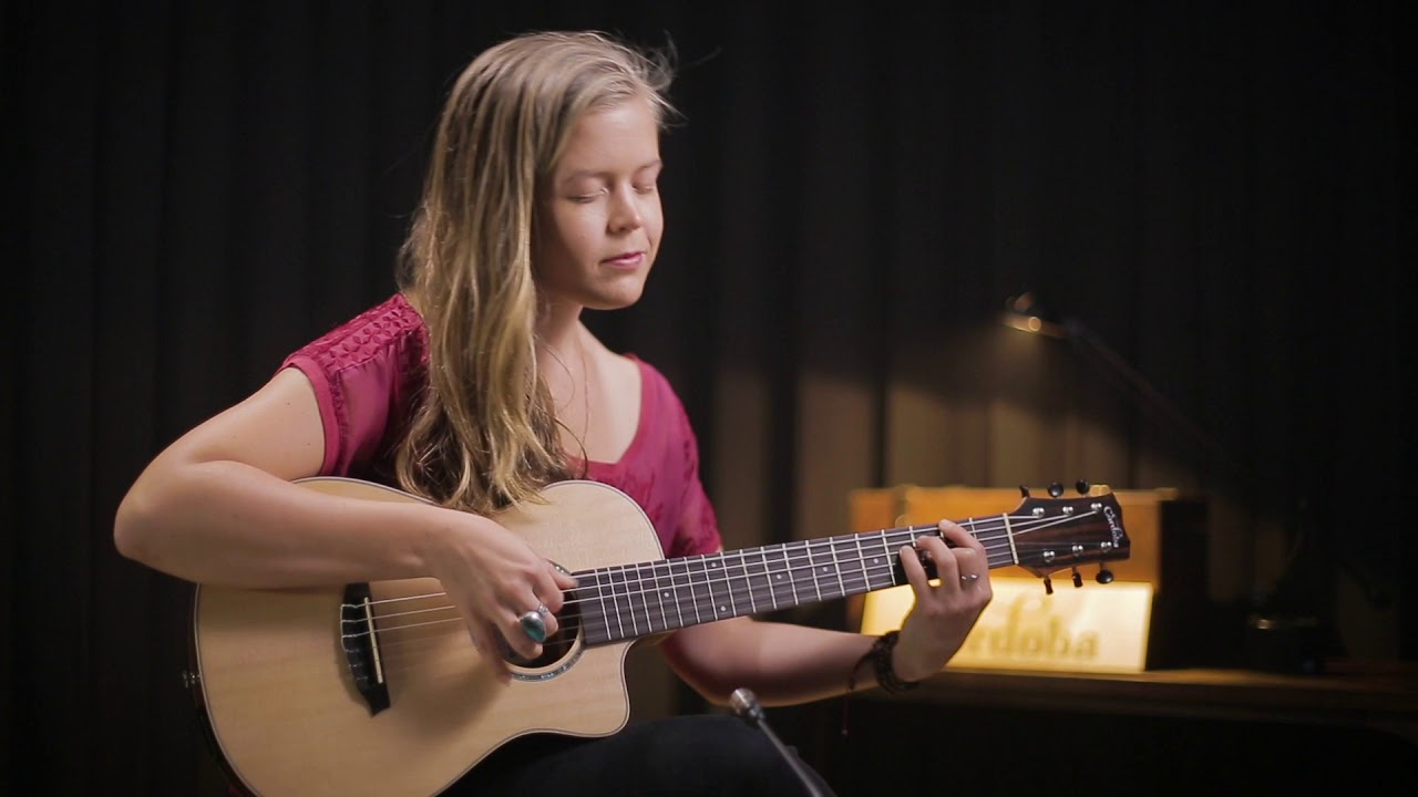 Córdoba Mini ll EB-CE Striped Ebony Demo - YouTube