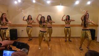 Le Gayi Le Gayi | Dil To Pagal Hai - Dance group Lakshmi