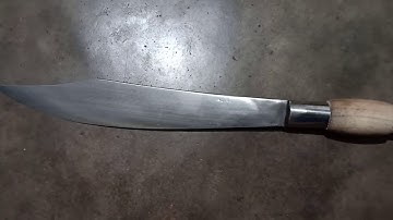 Dao vắt mũi tựa dáng dao mèo làm bằng nhíp ô tô cực sắc