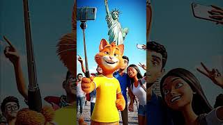 “Human Cat Visits America’s Most Famous Places 🇺🇸🐱”