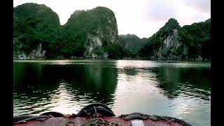 Cai Beo Floating fishing village: Lan Ha Bay, Vietnam