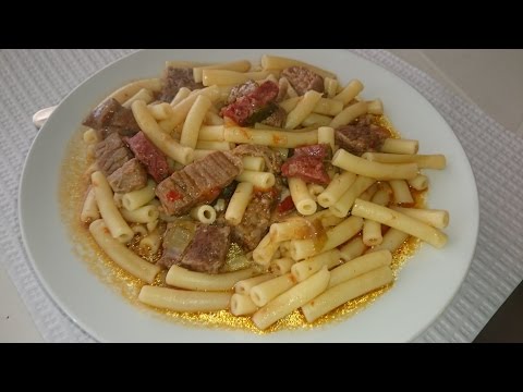 Macarrão com carne