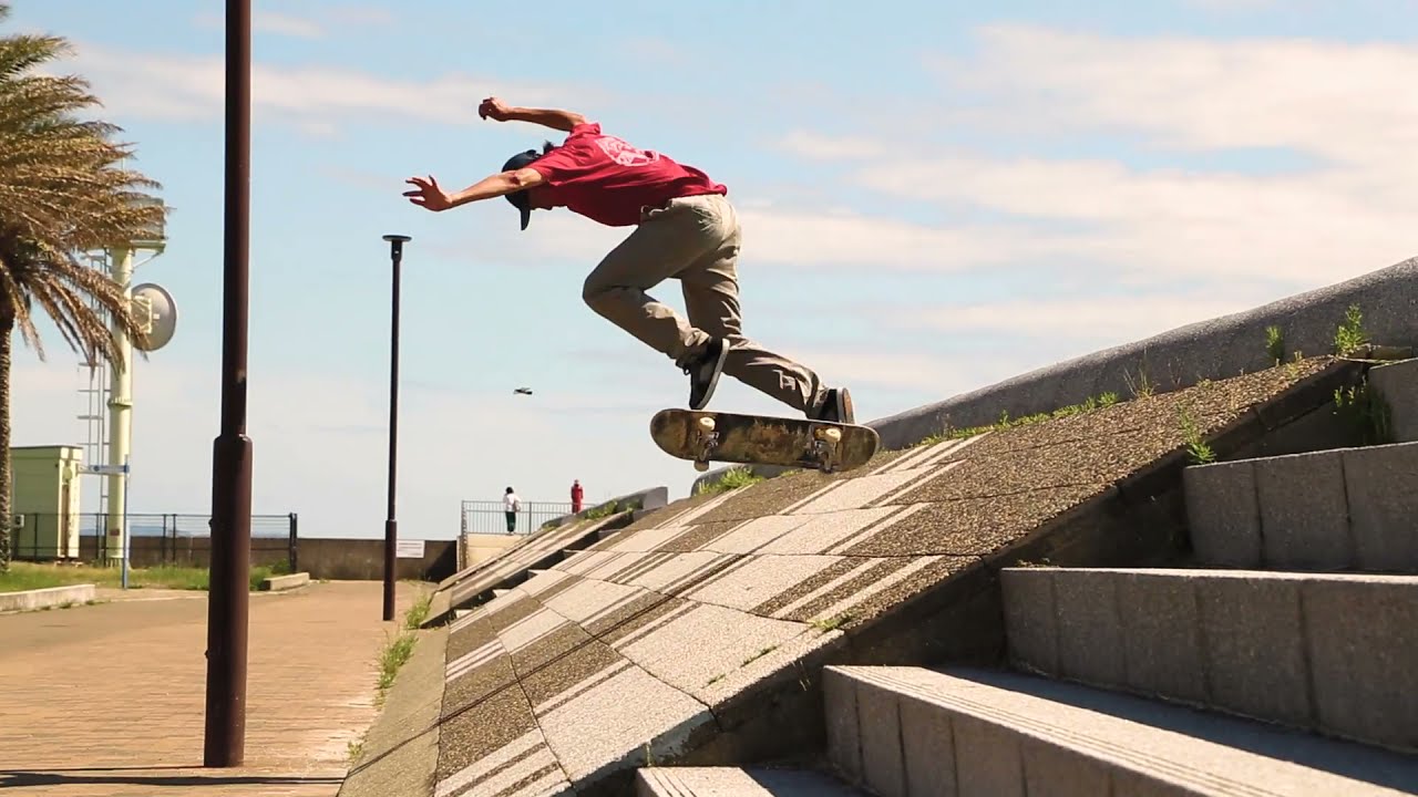 MO3store PRESENTS Hassy signature MODEL "VEGETABLE 45"   SKATEVIDEO "2021"