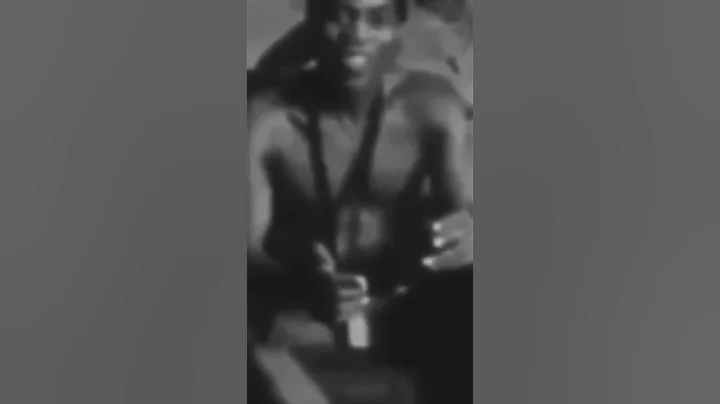 Best Fela Anikulapo Kuti Video On Suffering And Smiling #felakuti #fela